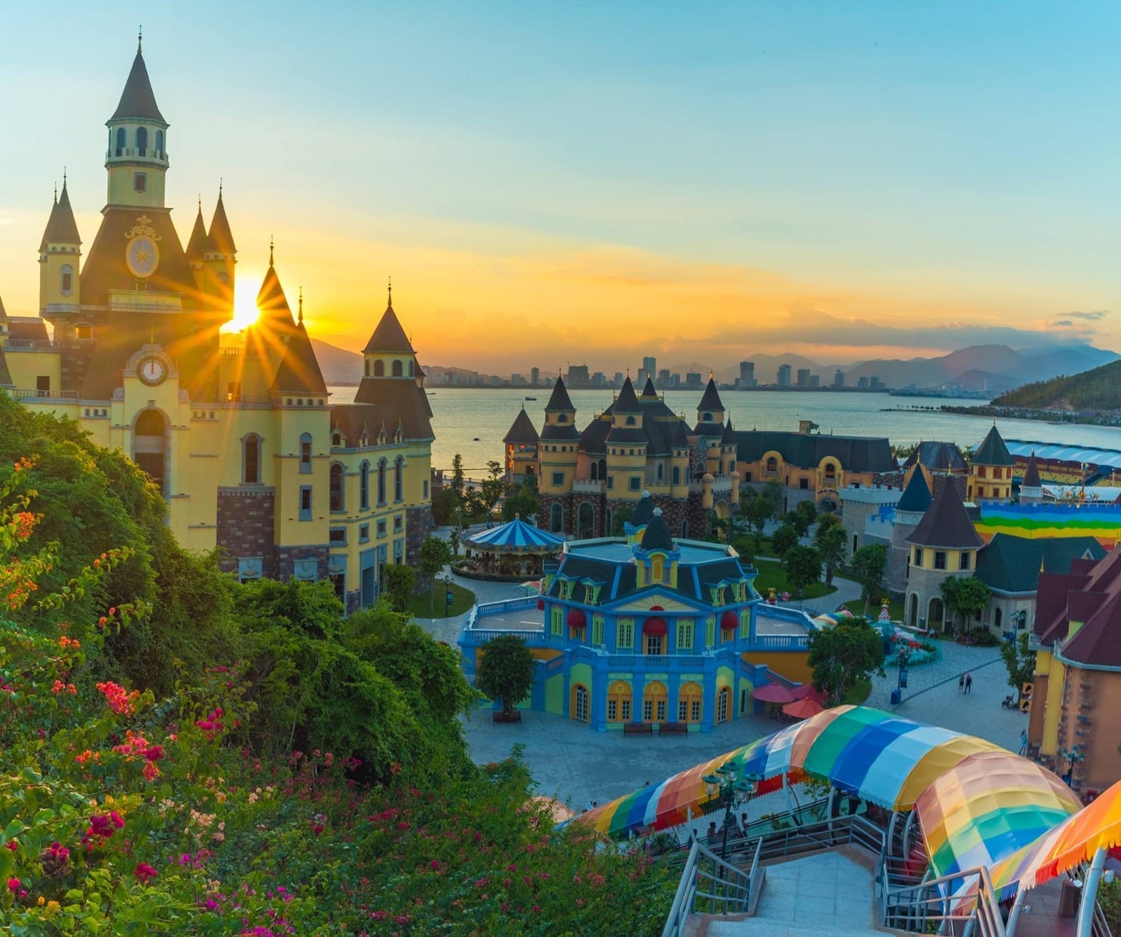 Vinpearl Land Nha Trang - All in One Destination That You Don’t Want To ...
